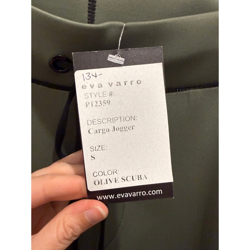 NWT Eva Varro International Cargo Jogger – Olive Scuba – Size Small - Picture 9 of 12